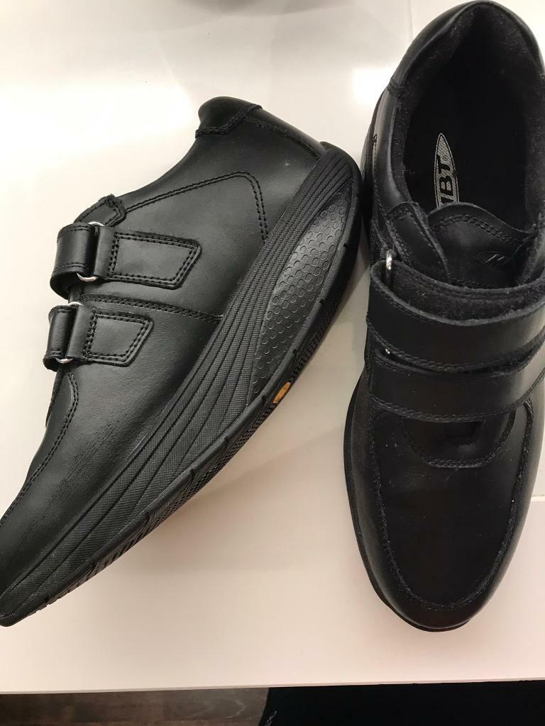 orthopedic shoes for sale near me